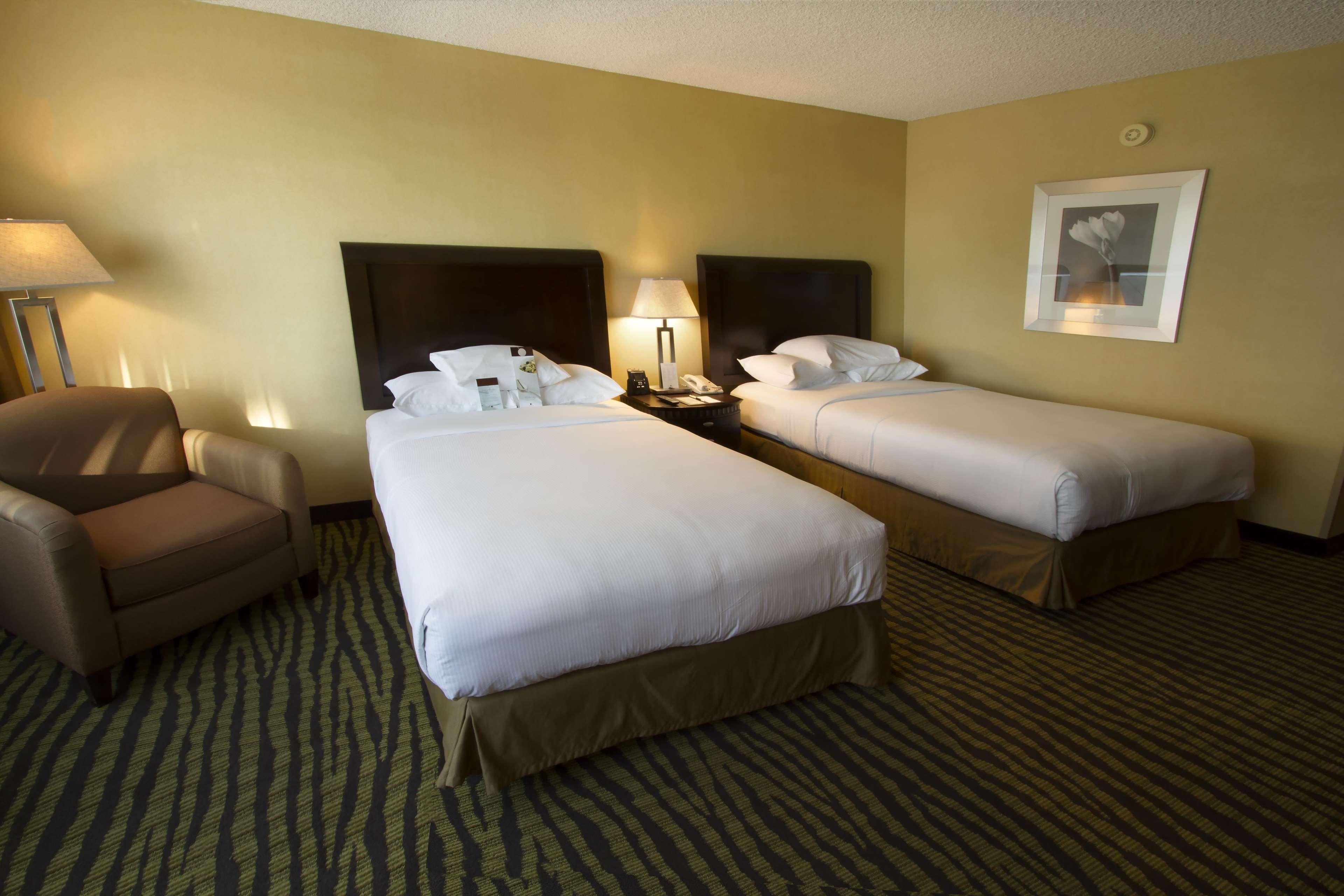 Doubletree By Hilton Orange County Airport Hotel Santa Ana Exterior foto