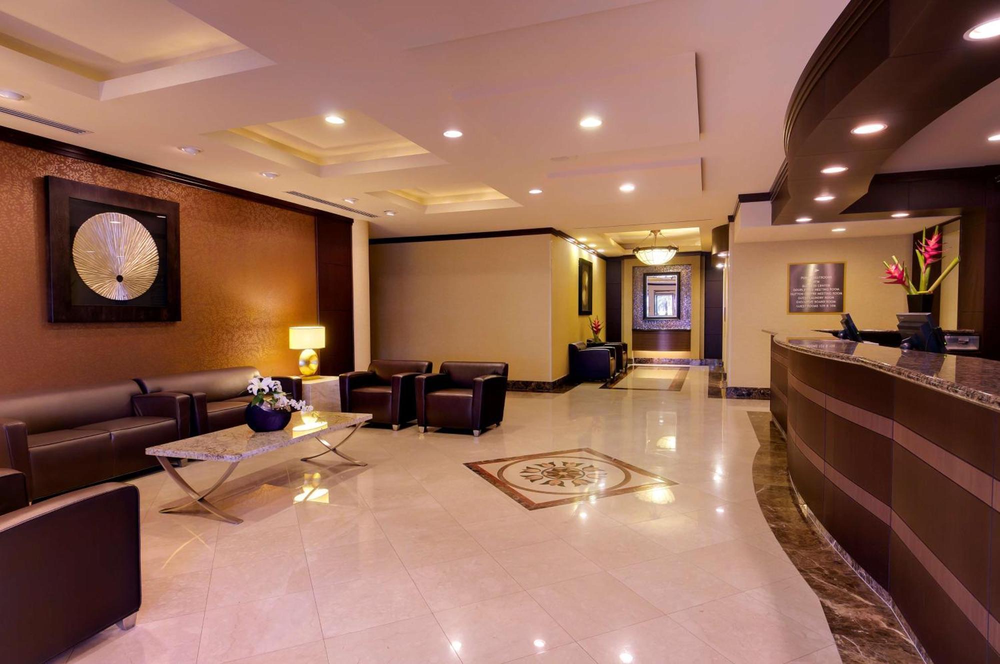 Doubletree By Hilton Orange County Airport Hotel Santa Ana Exterior foto